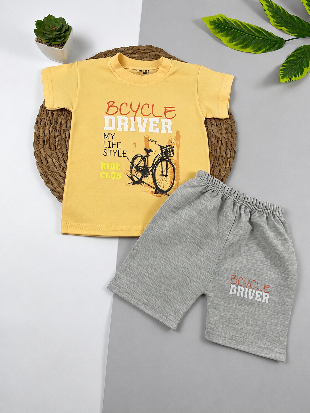 بيجامه صيفي  اولادي قطن 100% مكون من قطعتين driver🤍😍