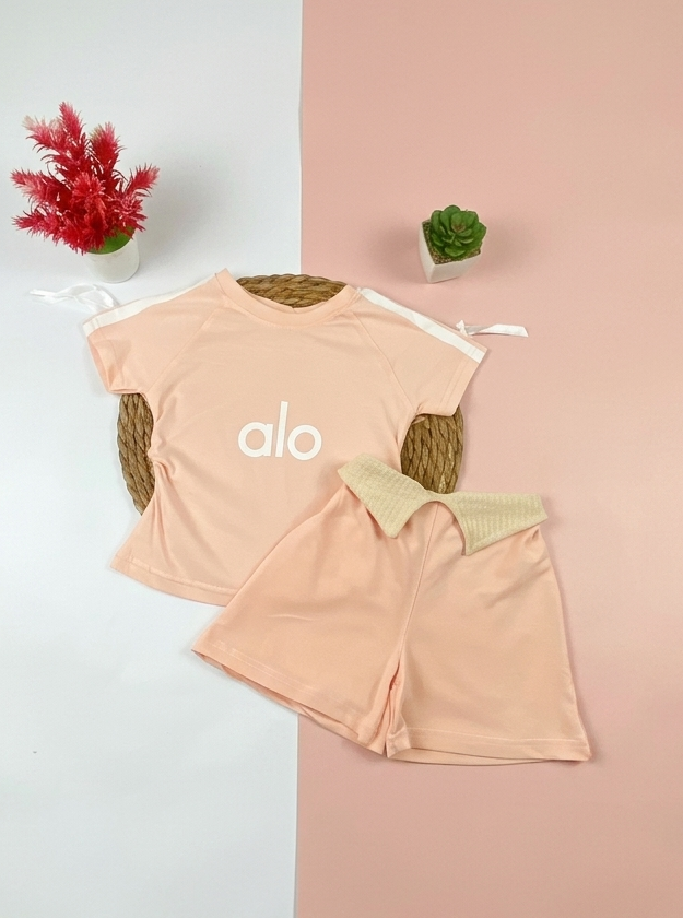 بيجامه صيفي  بناتي قطن100 %  مكون من قطعتين alo🤍😍