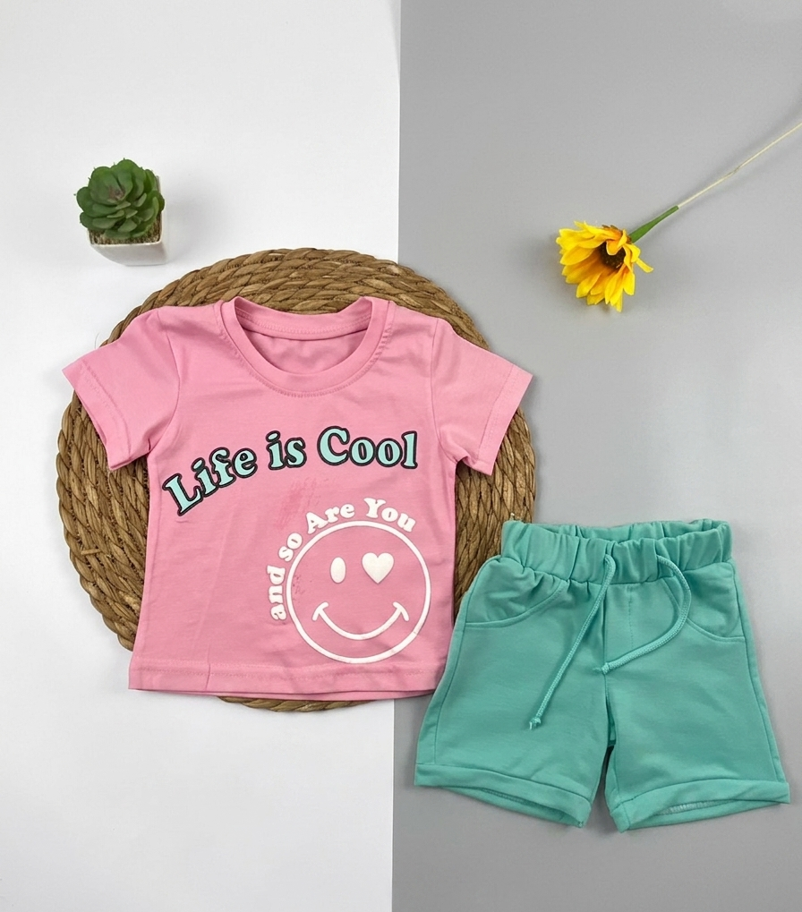 بيجامه صيفي بناتي قطن مكون من قطعتين life is cool🤍😍