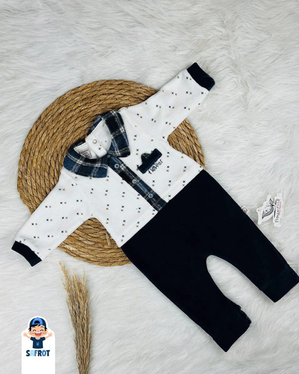 سالوبيت بناتي شتوي قطيفه خامه ناعمه وروعه 🖤💛