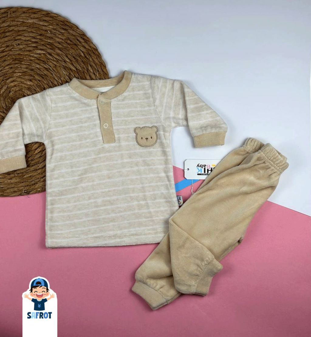 بيجامه شتوي اولادي وبناتي قطيفه مكونه من قطعتين رسمة الدب ❤️❤️