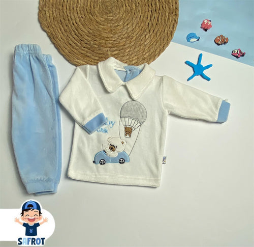 بيجامه شتوي اولادي خامه قطيفه مكونه من قطعتين رسمة دب بمظله 💛💛