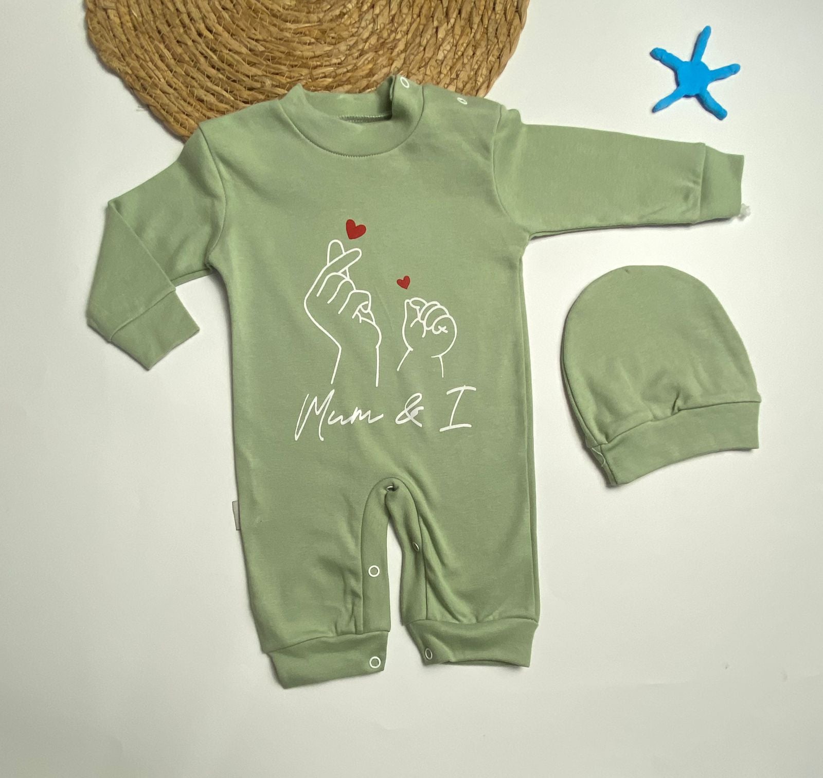 سالوبيت اولادي وبناتي قطن 100% خريفي مكون من قطعتين رسمة اليدين🖤❤️