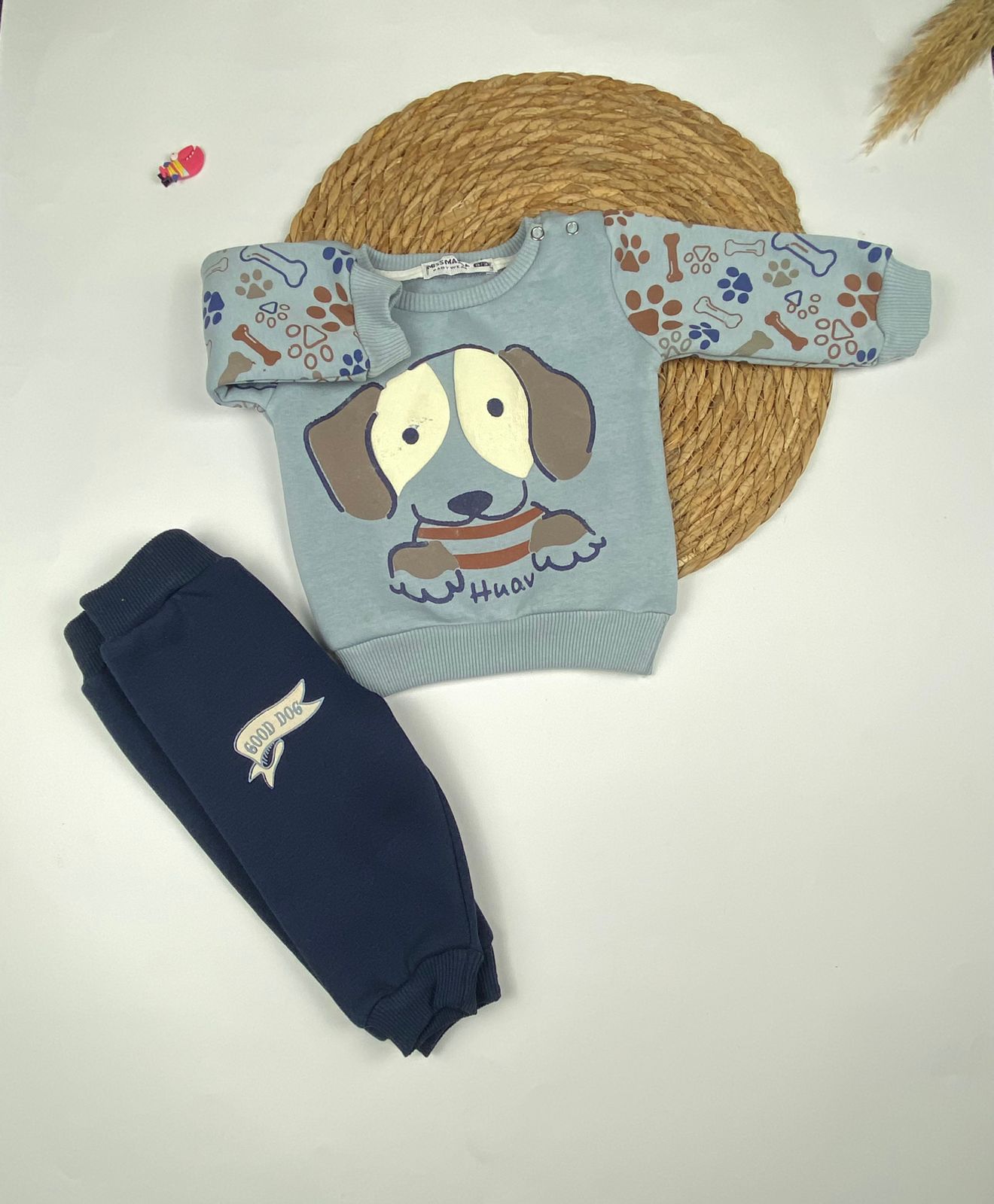 طقم شتوي ميلتون اولادي مكون من قطعتين رسمة كلب 🤍🤍