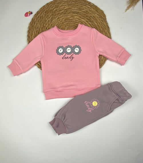 طقم بناتي شتوي خامه ميلتون مكون من قطعتين رسمة 3 وردات 😍🩷🩷