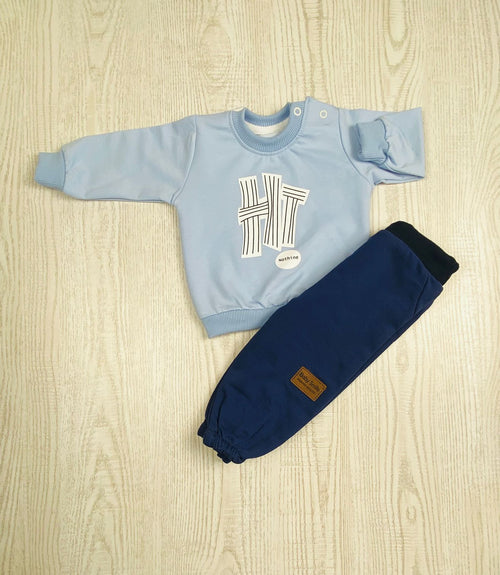 بيجامه خريفي قطن اولادي مكونه من قطعتين ماركة شيكو HI 🩵🩵