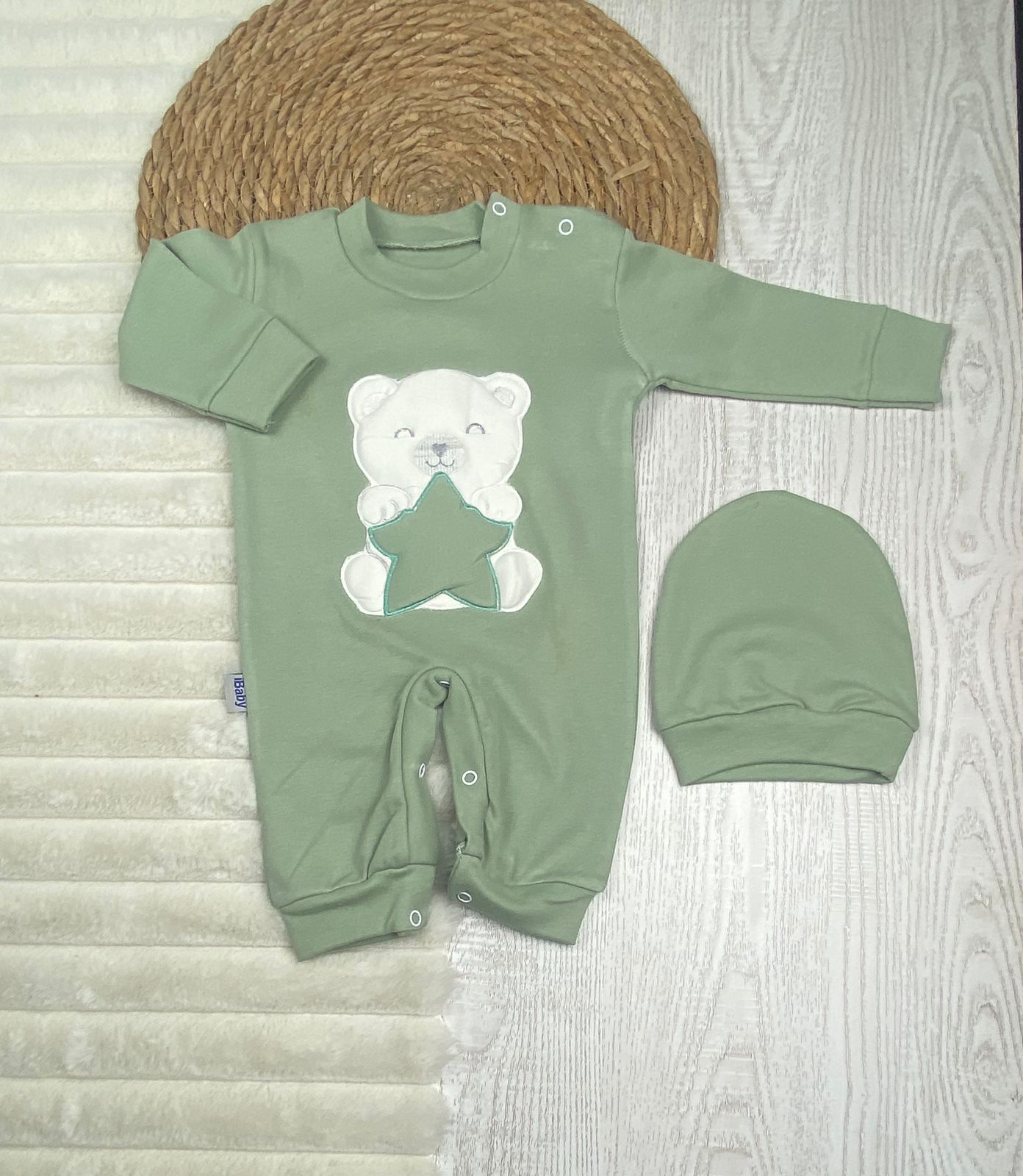 سالوبيت اولادي وبناتي قطن 100% خريفي مكون من قطعتين رسمة دب ونجمه❤️