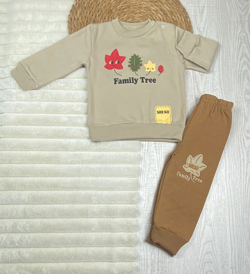 طقم اولادي وبناتي شتوي خامه ميلتون مكون من قطعتين family tree❤️🤍