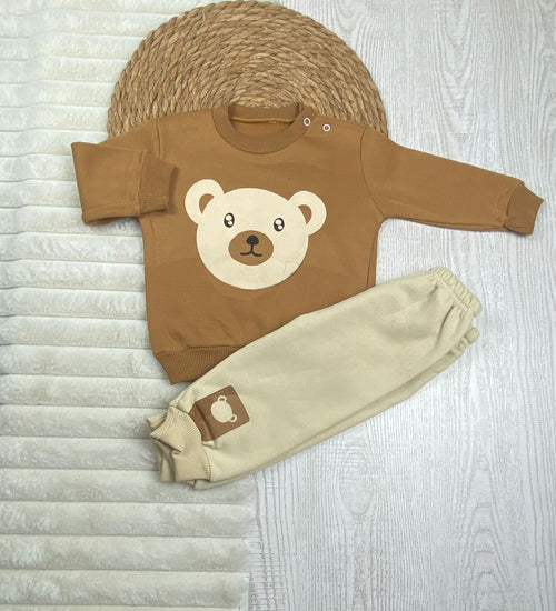 طقم اولادي وبناتي شتوي خامه ميلتون مكون من قطعتين دب❤️🤍