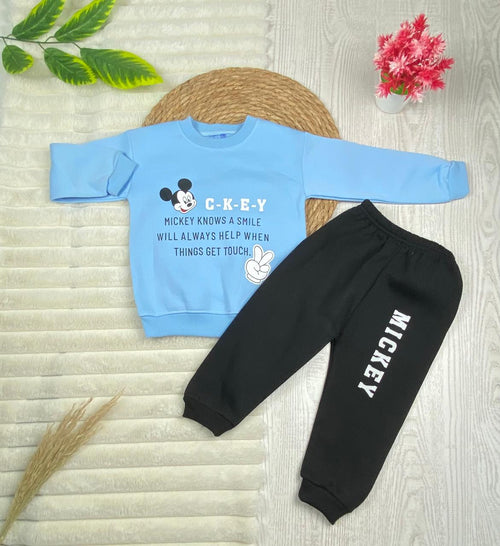 طقم اولادي وبناتي شتوي خامه ميلتون مكون من قطعتين رسمة ميكي ماوس🩵💚