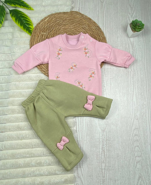 طقم شتوي ميلتون بناتي مكون من قطعتين رسمة ورد💞🤍