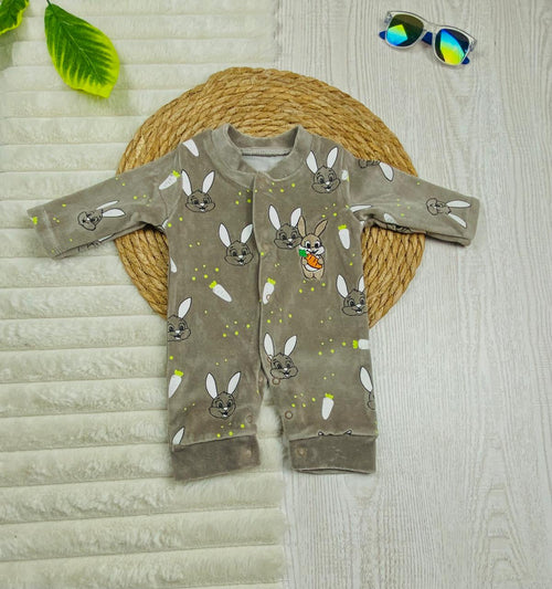 سالوبيت شتوي قطيفه اولادي وبناتي خامه مريحه وعملي رسمة ارانب🩷❤️