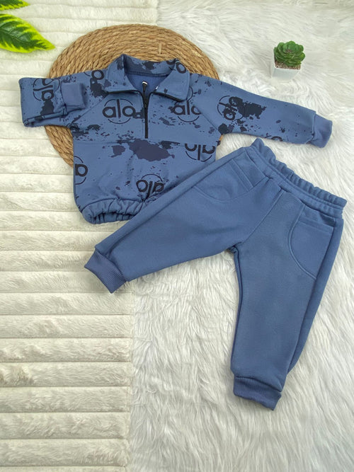 طقم اولادي وبناتي شتوي خامه ميلتون مبطنه من الداخل . مكون من قطعتين alo🤍🤍