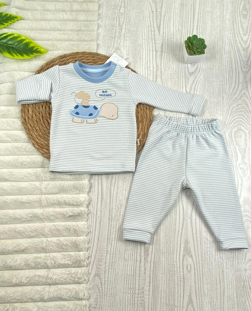 بيجامه اولادي شتوي من فاني باني مكون من قطعتين قطن 100 % big friends🤍🩷