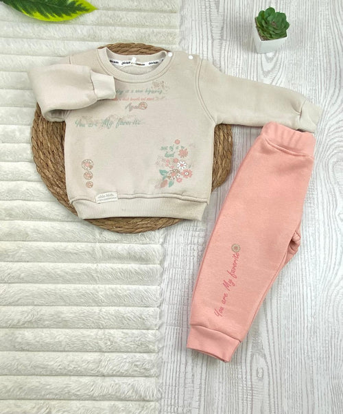 طقم شتوي ميلتون بناتي مكون من قطعتين رسمة ورد مبطن من الداخل ماركة شيك كيدز🩷🤍