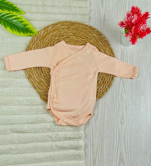 شايه قطن 100%  بكم اولادي وبناتي ملون حديث ولاده خامه ناعه🩷🤍