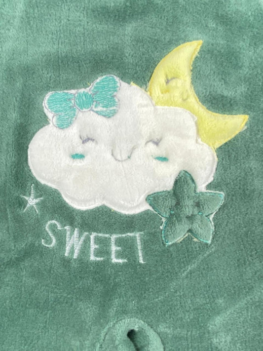 سالوبيت شتوي قطيفه مكون من قطعتين رسمة هلال ونجمه وسحابة  🩷❤️