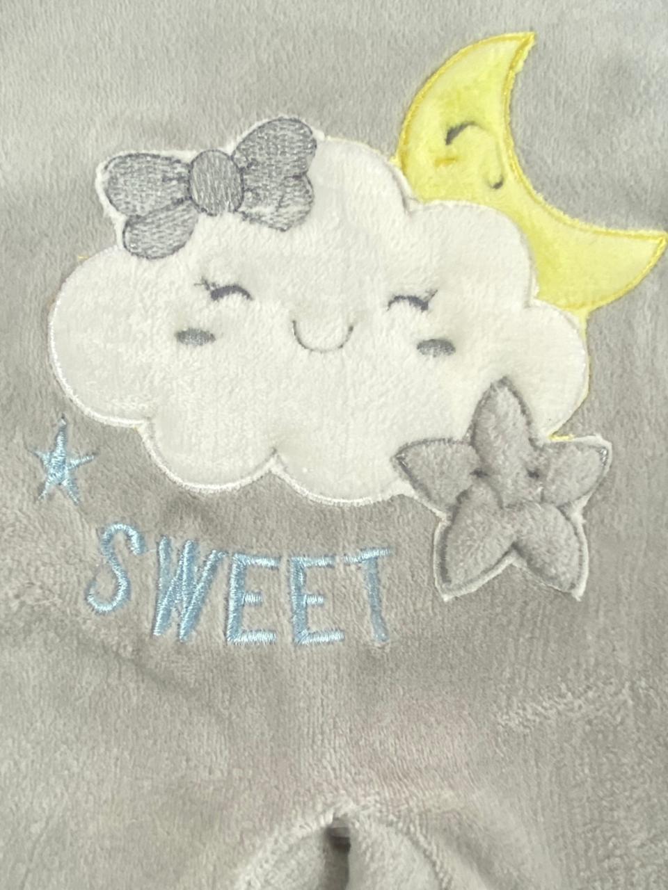 سالوبيت شتوي قطيفه مكون من قطعتين رسمة هلال ونجمه وسحابة  🩷❤️