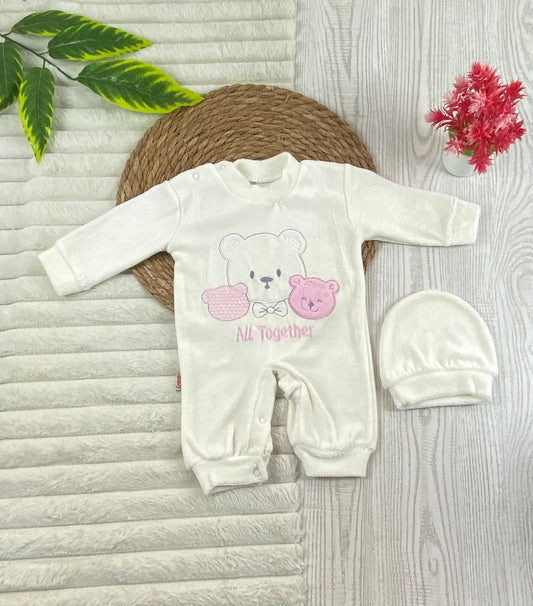 سالوبيت شتوي قطيفه اولادي وبناتي مكون من قطعتين all together  🩷❤️