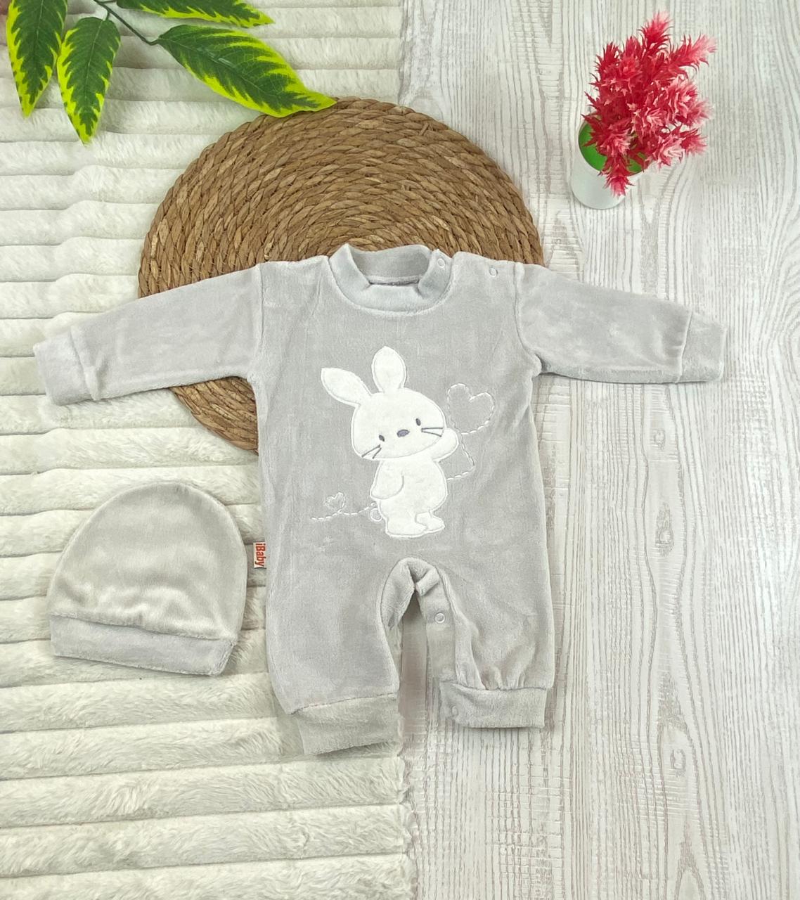 سالوبيت شتوي قطيفه اولادي وبناتي مكون من قطعتين رسمة ارنب  🩷❤️