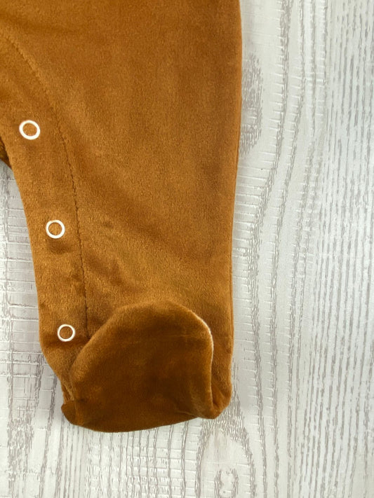 سالوبيت شتوي قطيفه بناتي مبطن من الداخل رسمة دب بفيونكه🩷❤️