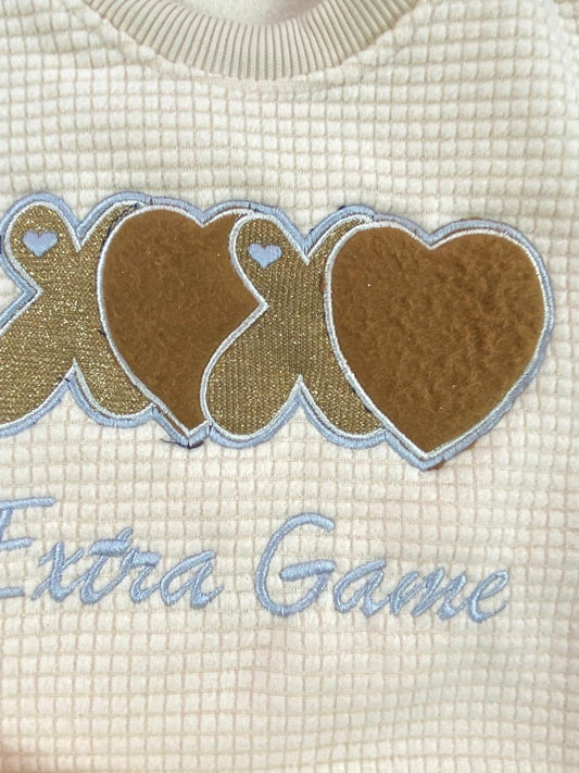 طقم بناتي شتوي خامه قطيفه مكون من قطعتين مبطن من الداخل xo🤍🤍