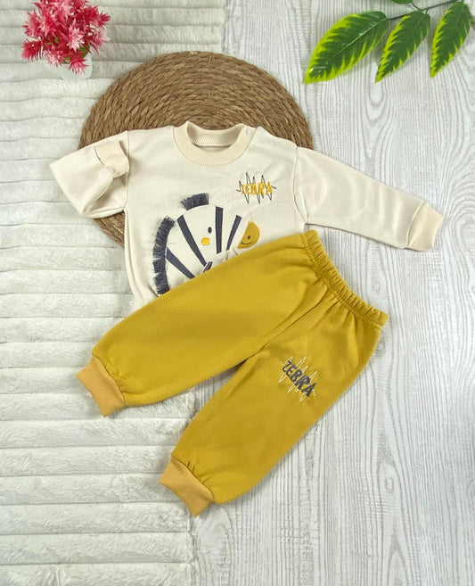 طقم اولادي وبناتي شتوي خامه ميلتون مكون من قطعتين رسمة حصان ❤️🤍