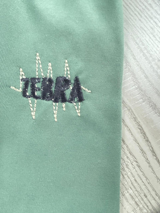 طقم اولادي وبناتي شتوي خامه ميلتون مكون من قطعتين رسمة حصان ❤️🤍