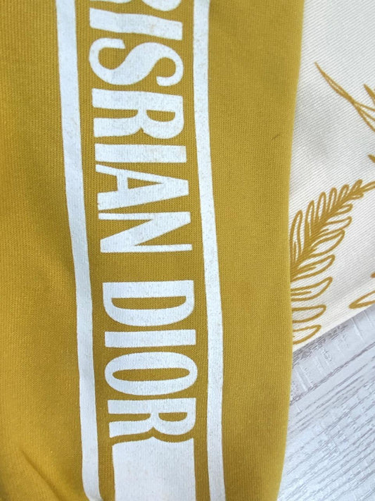 طقم اولادي وبناتي شتوي خامه ميلتون مكون من قطعتين chrisrian ❤️🤍