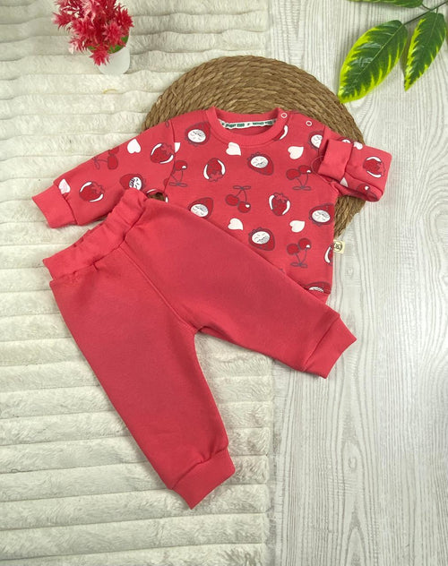 طقم شتوي ميلتون اولادي وبناتي مكون من قطعتين رسمة فواكه مبطن من الداخل🩷🤍