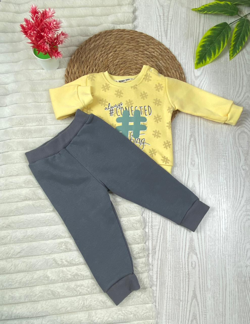 طقم شتوي ميلتون اولادي وبناتي مكون من قطعتين رسمة هاشتاج مبطن من الداخل🩷🤍