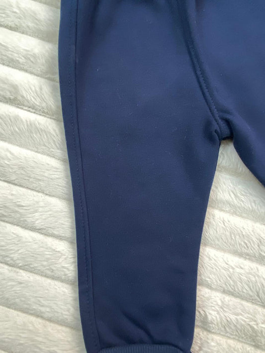 طقم بناتي شتوي خامه ميلتون مبطن من الداخل مكون من قطعتين STUP ENDA❤️🤍