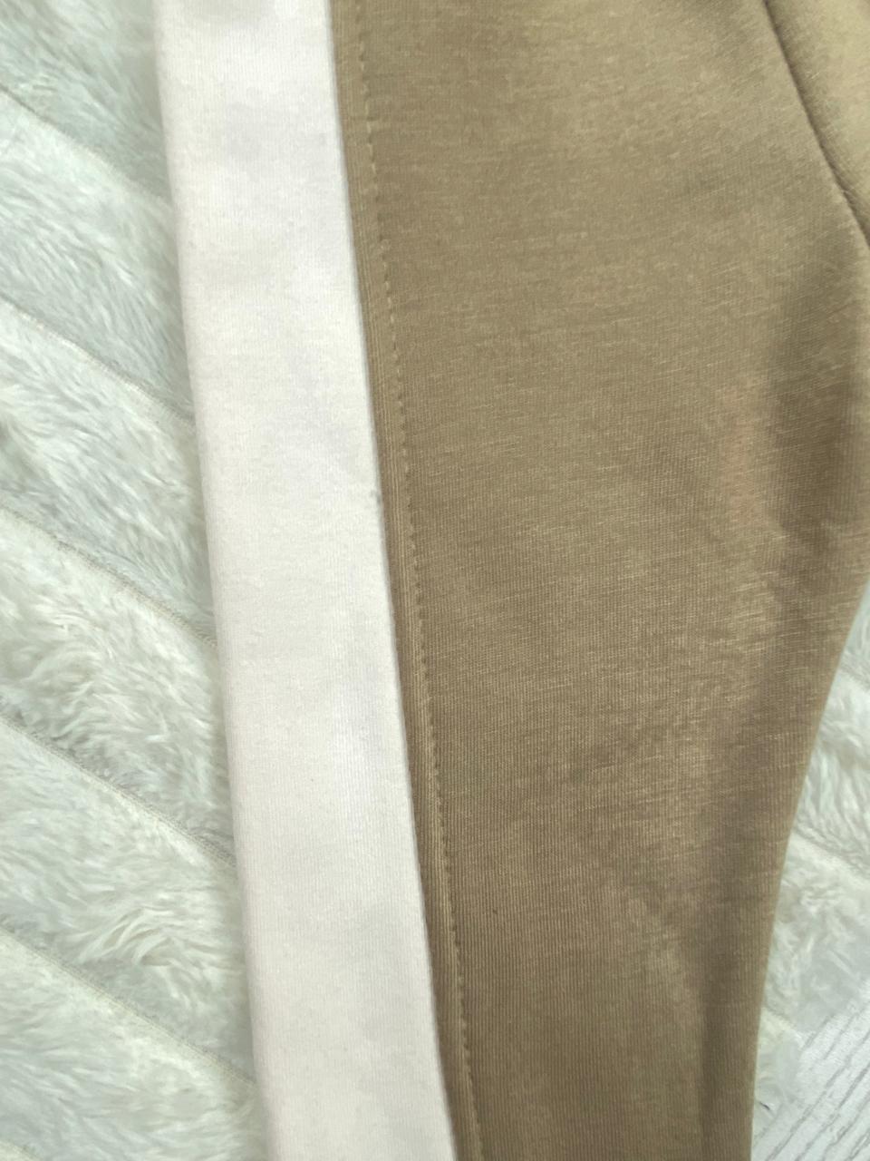 طقم اولادي وبناتي شتوي خامه ميلتون مكون من قطعتين مبطن من الداخل winnie the pooh❤️🤍