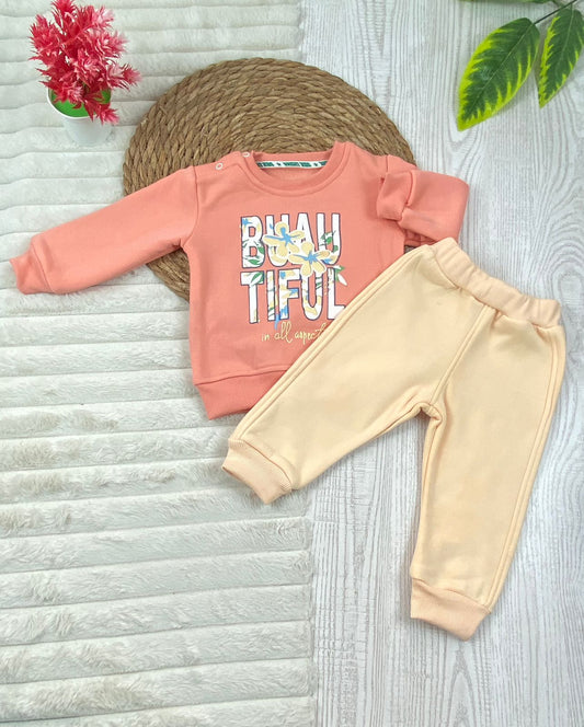 طقم بناتي شتوي خامه ميلتون مكون من قطعتين مبطن من الداخل BUAU TIFUL ❤️🤍