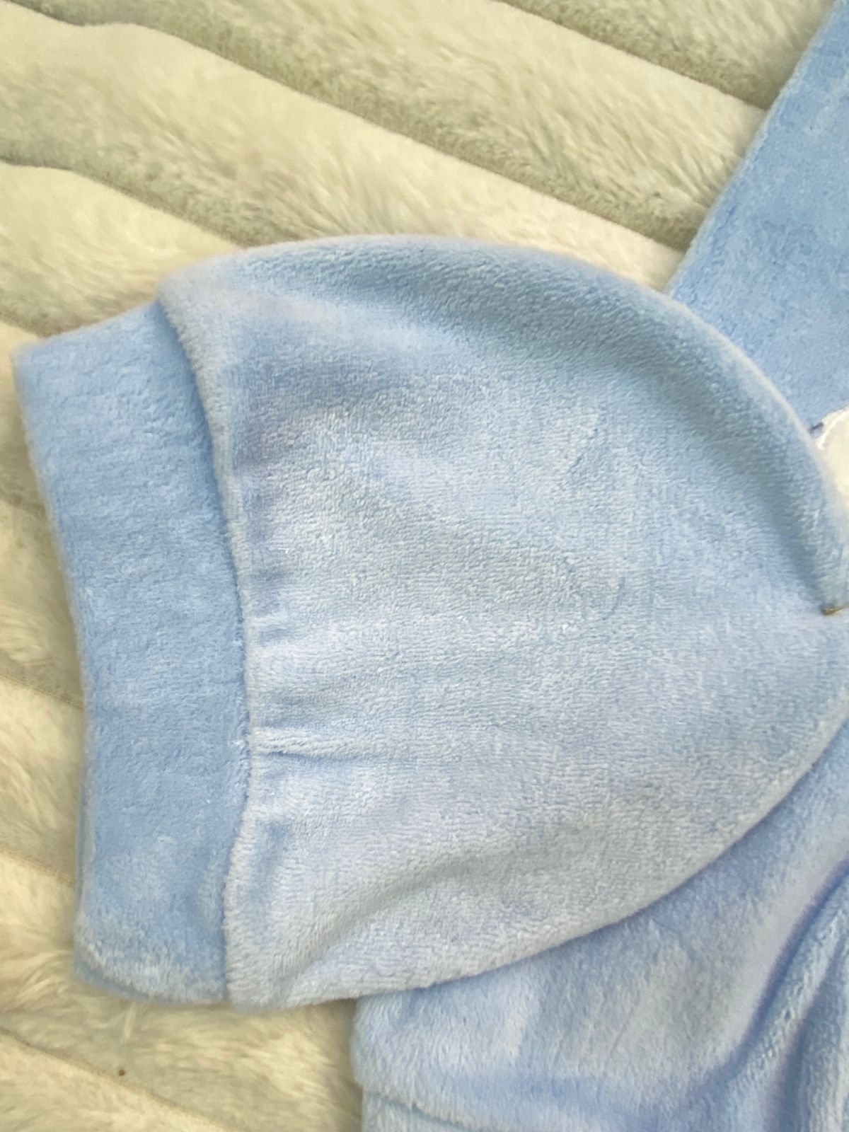 طقم مستشفي قطيفه 100% مكون من اربع قطع رسمة الفيل  🩷💙🖤