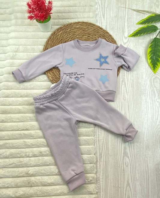 طقم بناتي شتوي خامه ميلتون مكون من قطعتين رسمة نجوم❤️💞