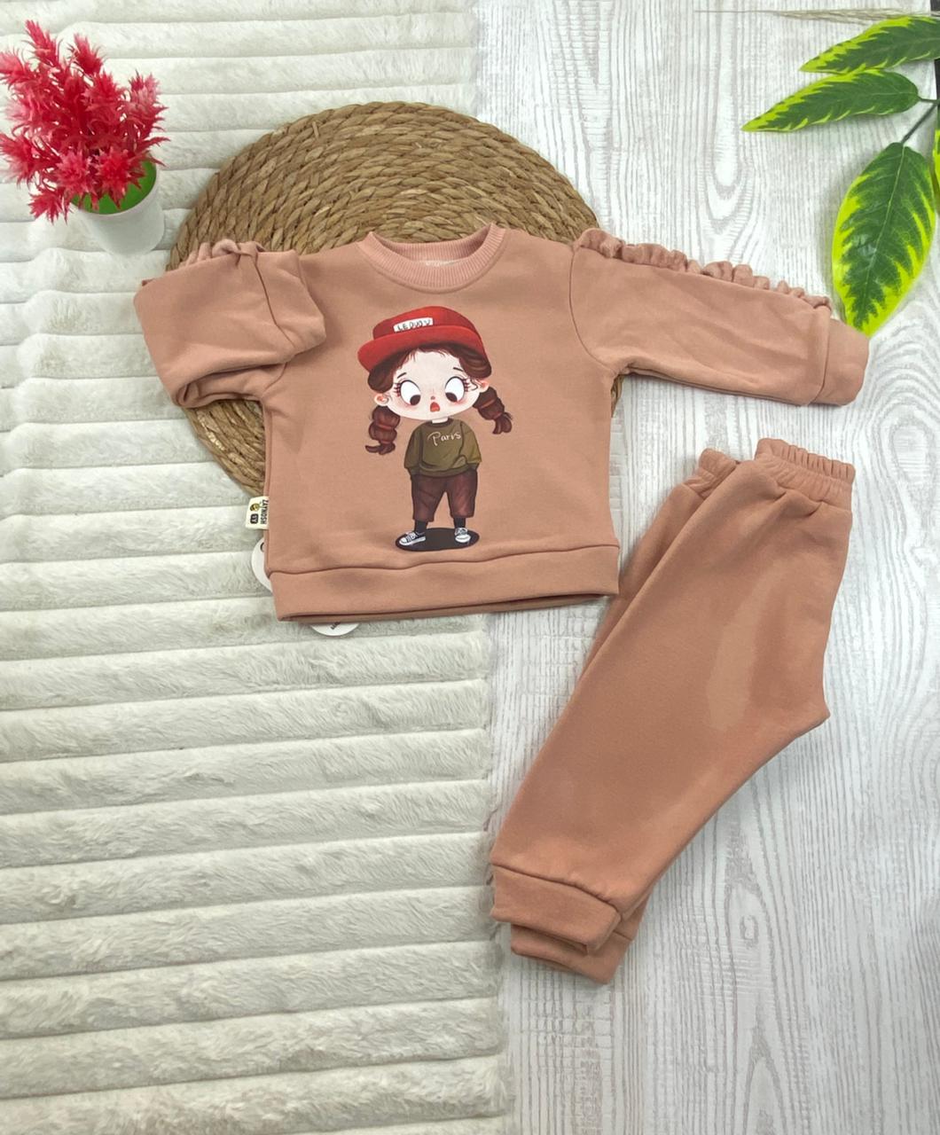 طقم بناتي شتوي خامه ميلتون مبطنه من الداخل مكون من قطعتين رسمة بنت  🤍🤍