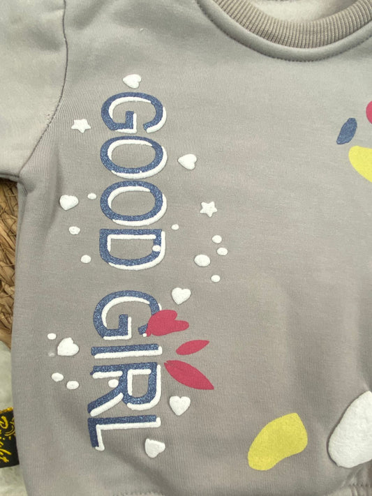 طقم بناتي شتوي خامه ميلتون مكون من قطعتين مبطن من الداخل good girl❤️🤍