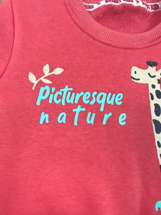 طقم  اولادي وبناتي شتوي خامه ميلتون مكون من قطعتين مبطن من الداخل رسمة زرافه❤️🤍