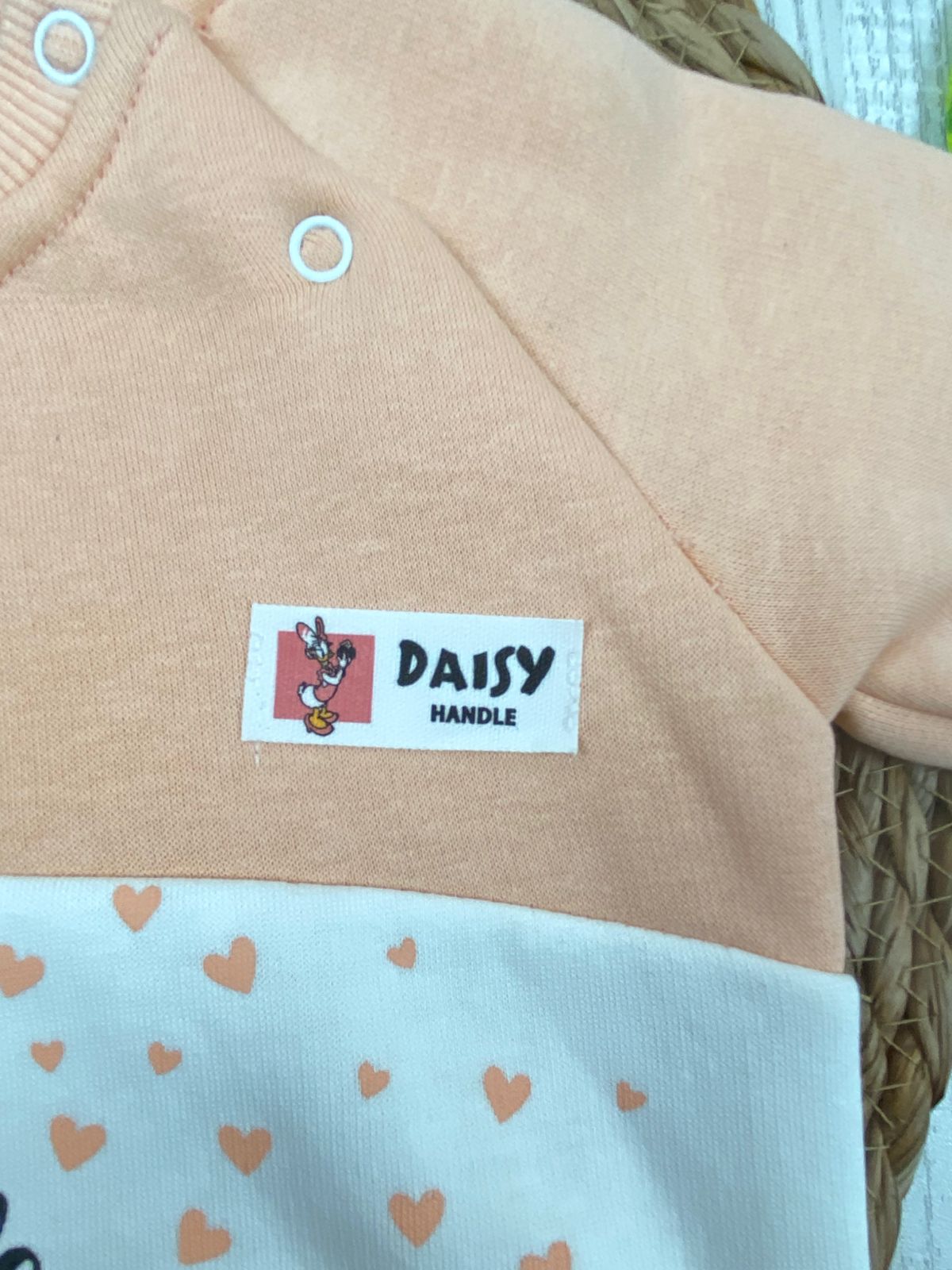 طقم بناتي شتوي خامه ميلتون مكون من قطعتين مبطن من الداخل little princess❤️🤍