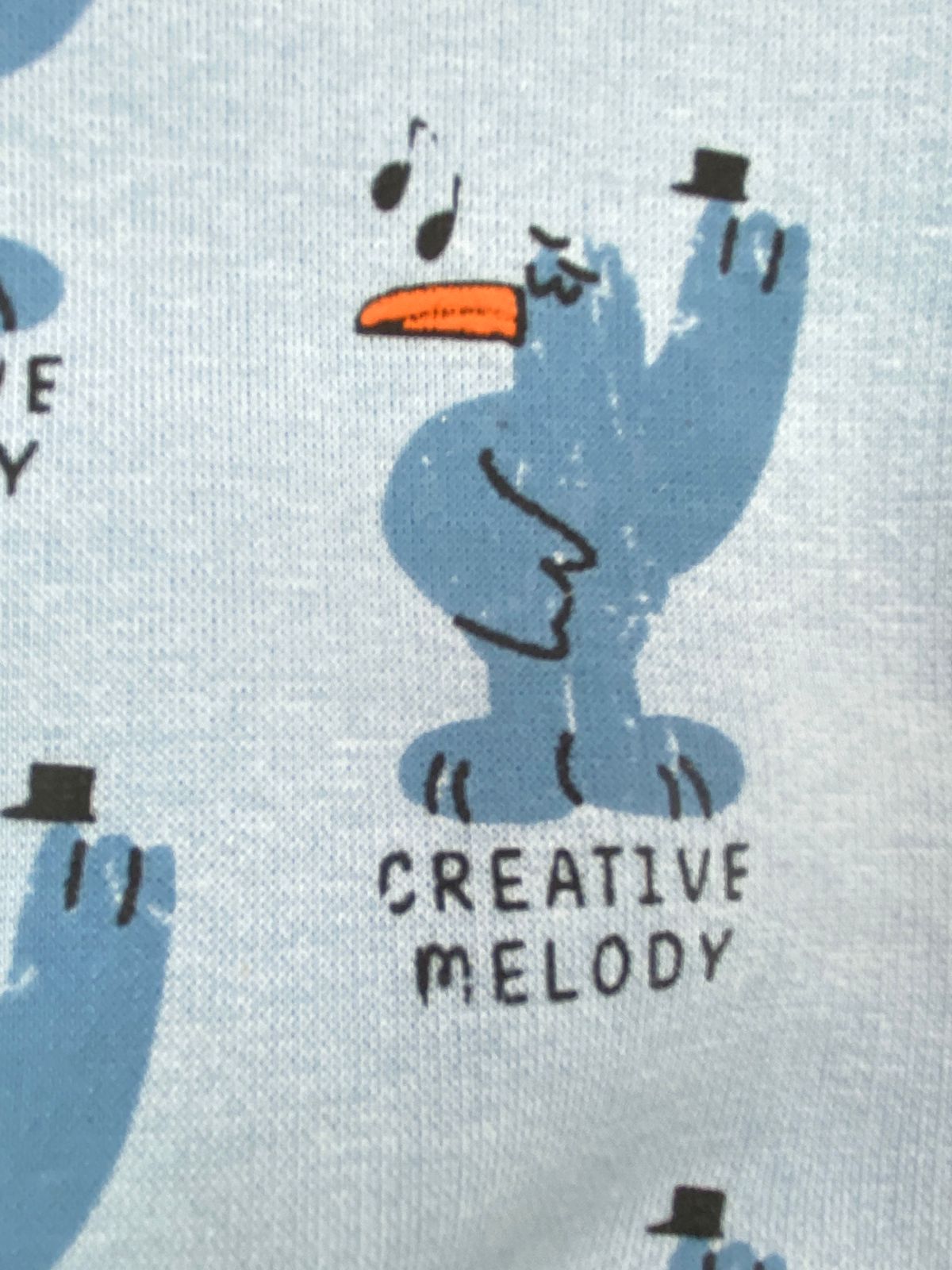 طقم اولادي وبناتي شتوي خامه ميلتون مكون من قطعتين مبطن من الداخل creative melody❤️🤍