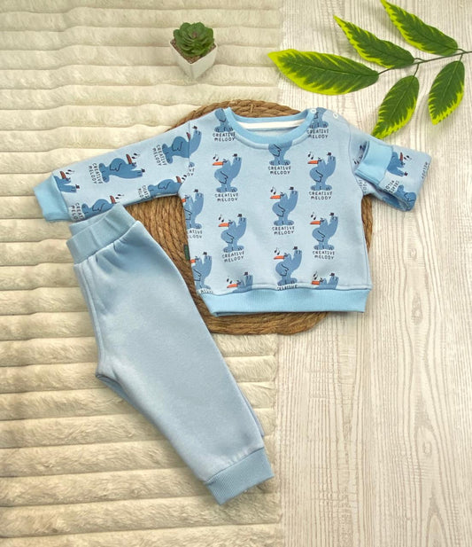 طقم اولادي وبناتي شتوي خامه ميلتون مكون من قطعتين مبطن من الداخل creative melody❤️🤍