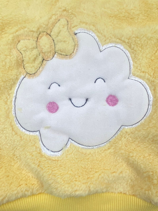 بيجامه فرو بناتي خامه روعه مبطن من الداخل رسمة سحابه😍🤍