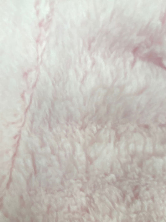 بيجامه فرو بناتي خامه روعه مبطن من الداخل رسمة قطه😍🤍