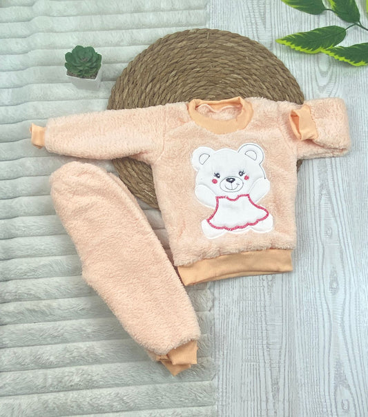 بيجامه فرو اولادي وبناتي خامه روعه مبطن من الداخل رسمة دب😍🤍