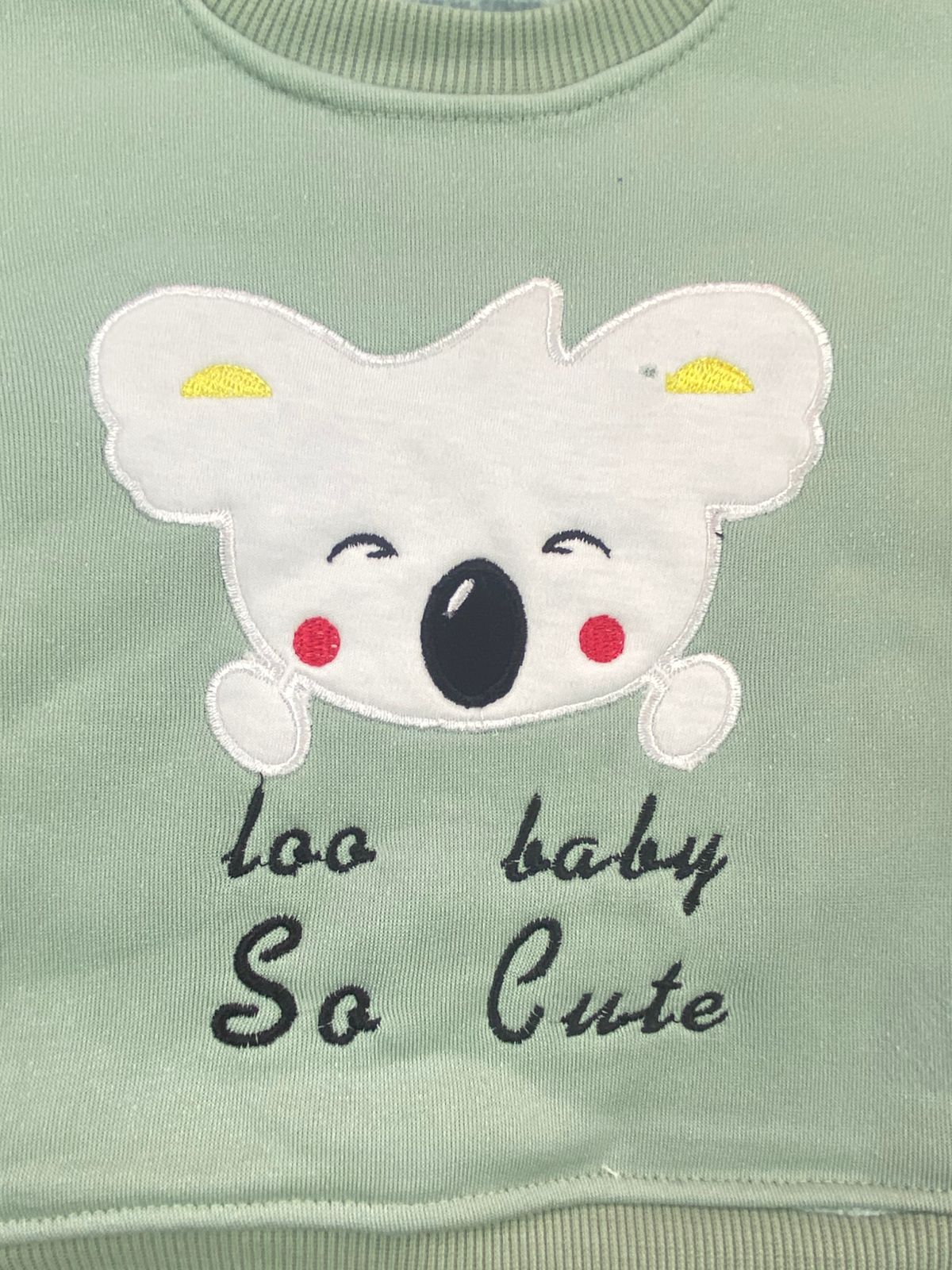 طقم اولادي وبناتي شتوي خامه ميلتون مكون من قطعتين رسمة كسلان 😍😍