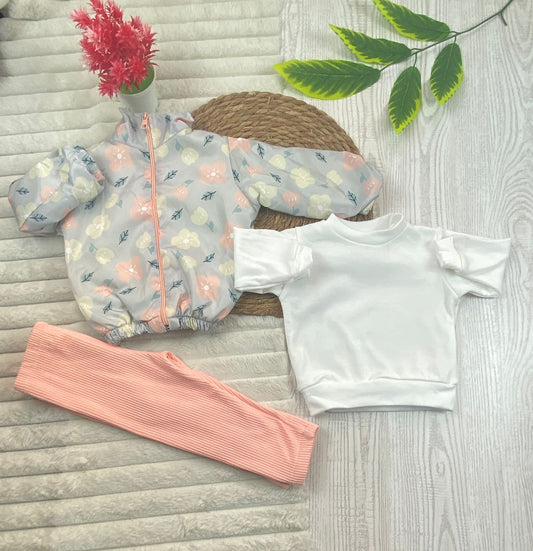 طقم خروجي بناتي مكون من 3 قطع بجاكيت وتربووف مبطن من الداخل رسمة ورد 💞❤️