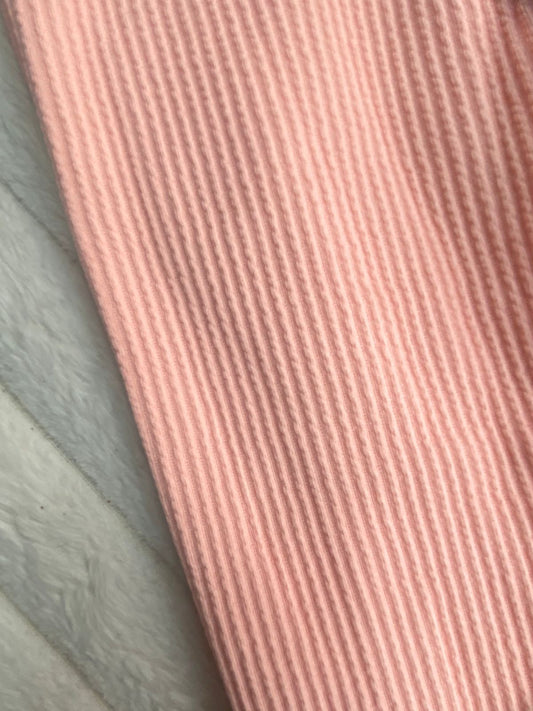 طقم خروجي بناتي مكون من 3 قطع بجاكيت وتربووف مبطن من الداخل رسمة ورد 💞❤️