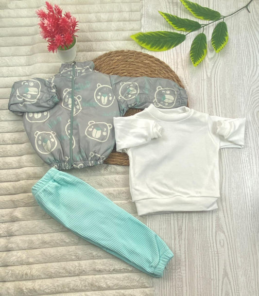 طقم خروجي اولادي وبناتي مكون من 3 قطع بجاكيت وتربووف مبطن من الداخل strong 💞❤️