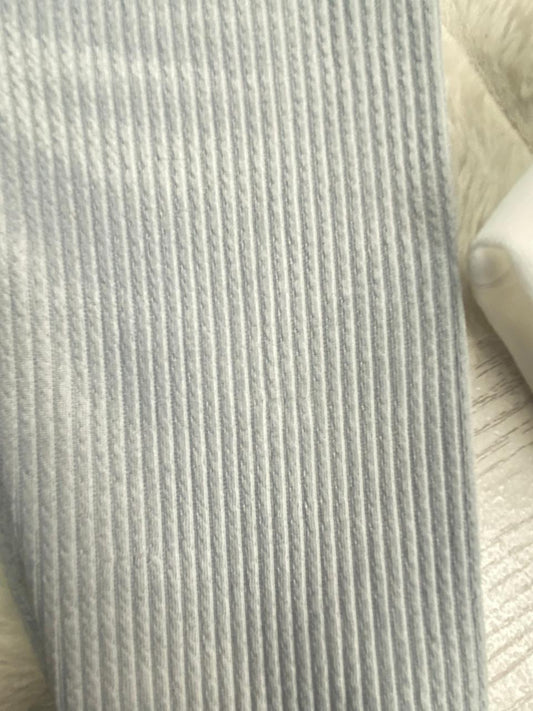 طقم خروجي اولادي وبناتي مكون من 3 قطع بجاكيت وتربووف مبطن من الداخل رسمة سحاب 💞❤️